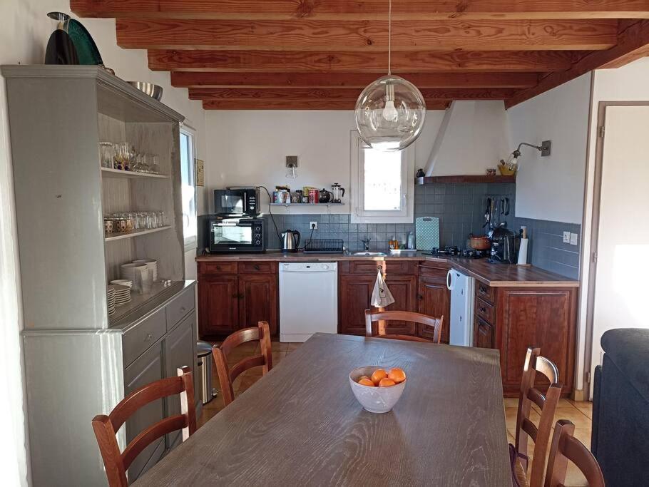 Maison De Montagne Au Calme Avec Cheminee Poubeau Bagian luar foto