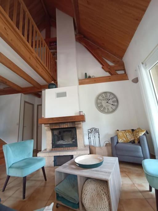 Maison De Montagne Au Calme Avec Cheminee Poubeau Bagian luar foto